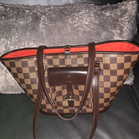 Louis Vuitton Manosque PM SOLD - Picture 2 of 9